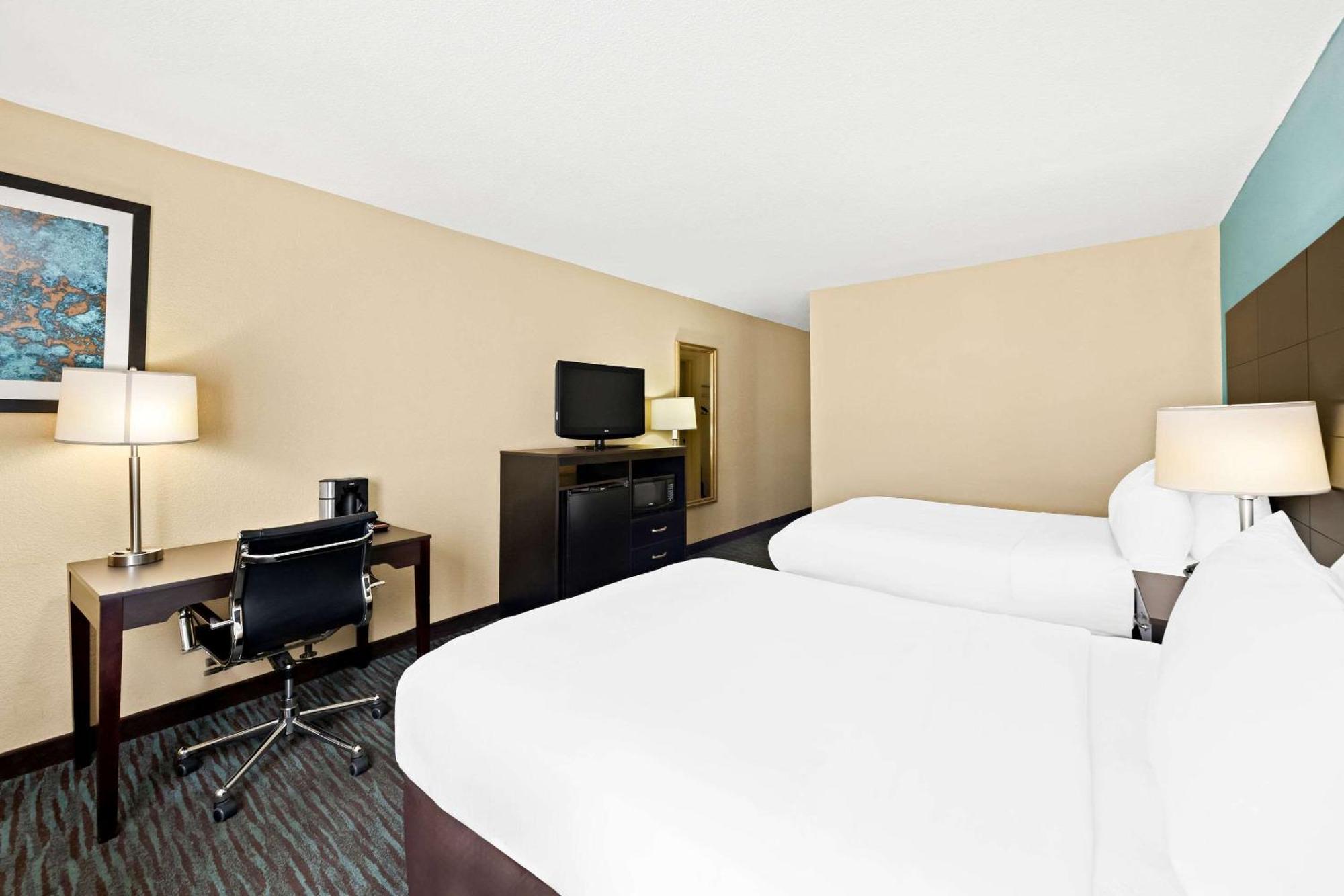 Quality Inn Dayton Airport Englewood Zewnętrze zdjęcie