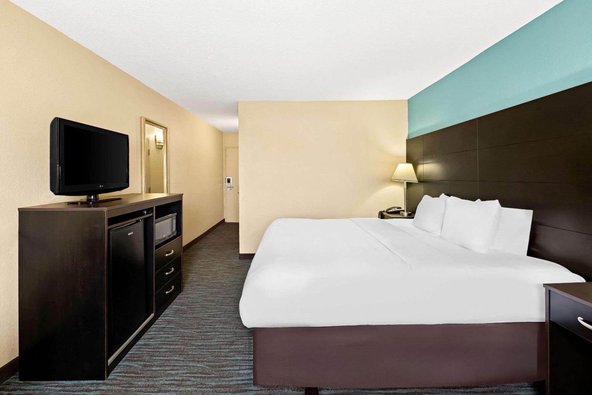 Quality Inn Dayton Airport Englewood Zewnętrze zdjęcie